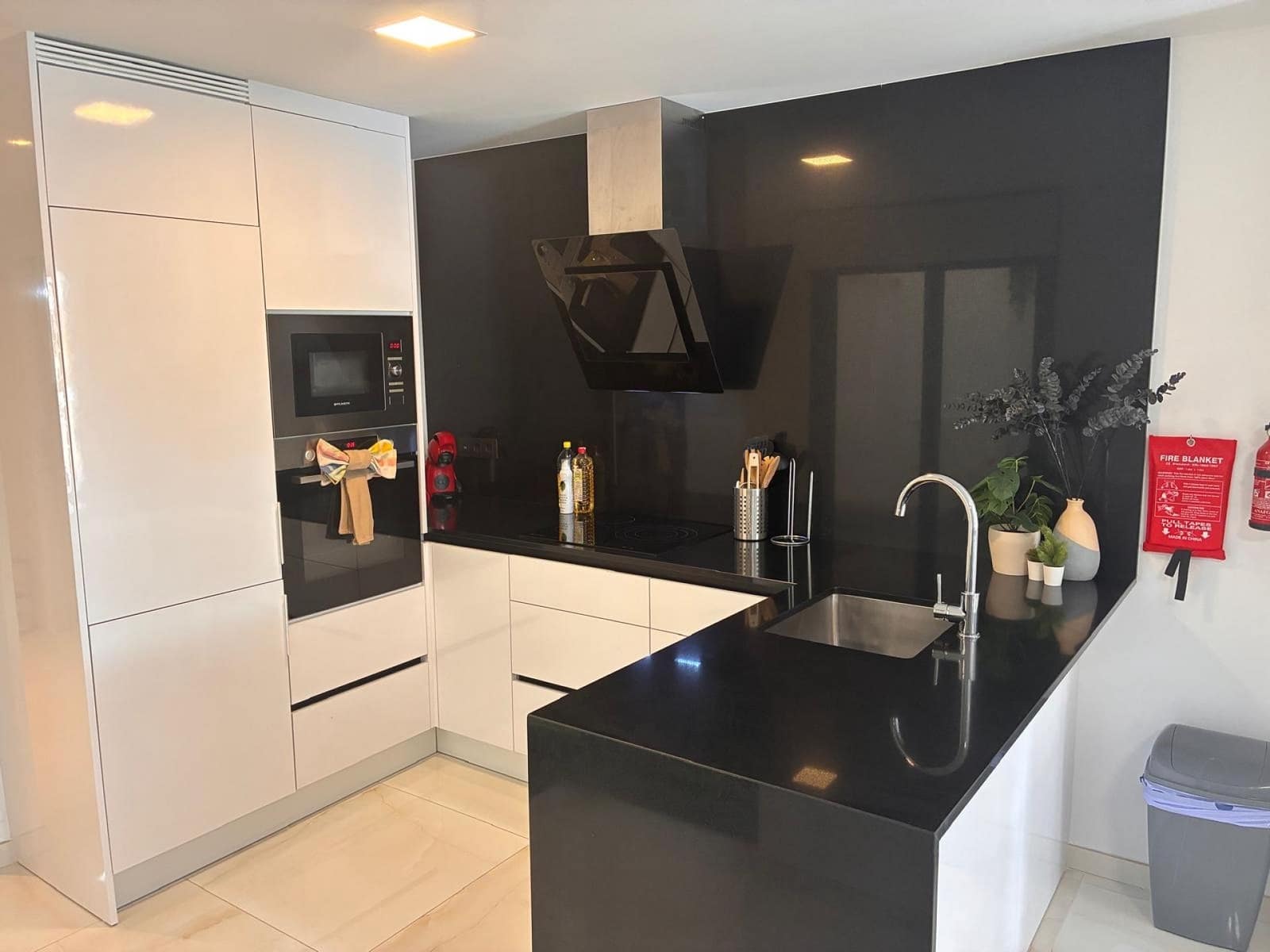2 bedroom Apartment for sale in Los Altos with pool garage - € 259,900 (Ref: 10167995)