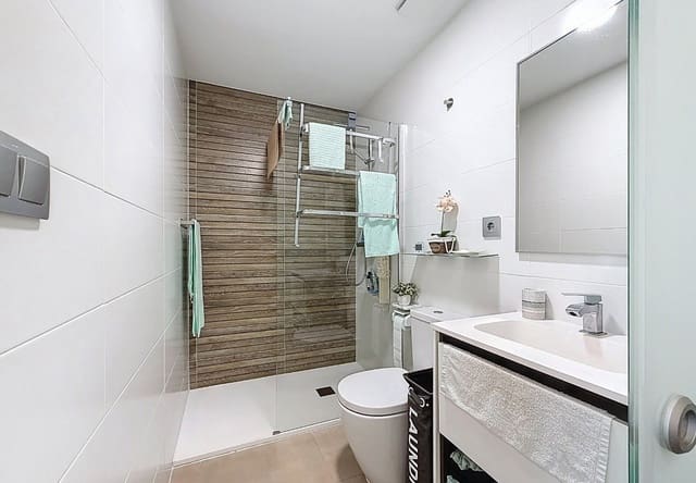 2 Zimmer Apartment zu verkaufen in Vistabella, Orihuela mit Pool Garage - 249.900 € (Ref: 10168000)
