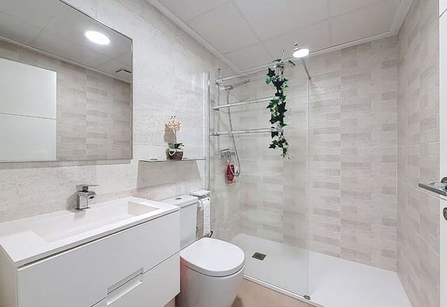 2 Zimmer Apartment zu verkaufen in Vistabella, Orihuela mit Pool Garage - 249.900 € (Ref: 10168000)
