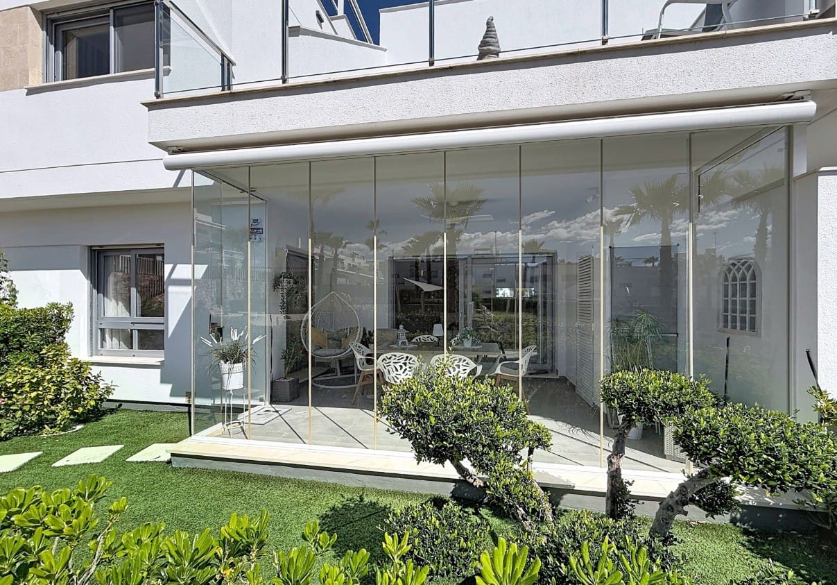 2 Zimmer Apartment zu verkaufen in Vistabella mit Pool Garage - 249.900 € (Ref: 10168000)