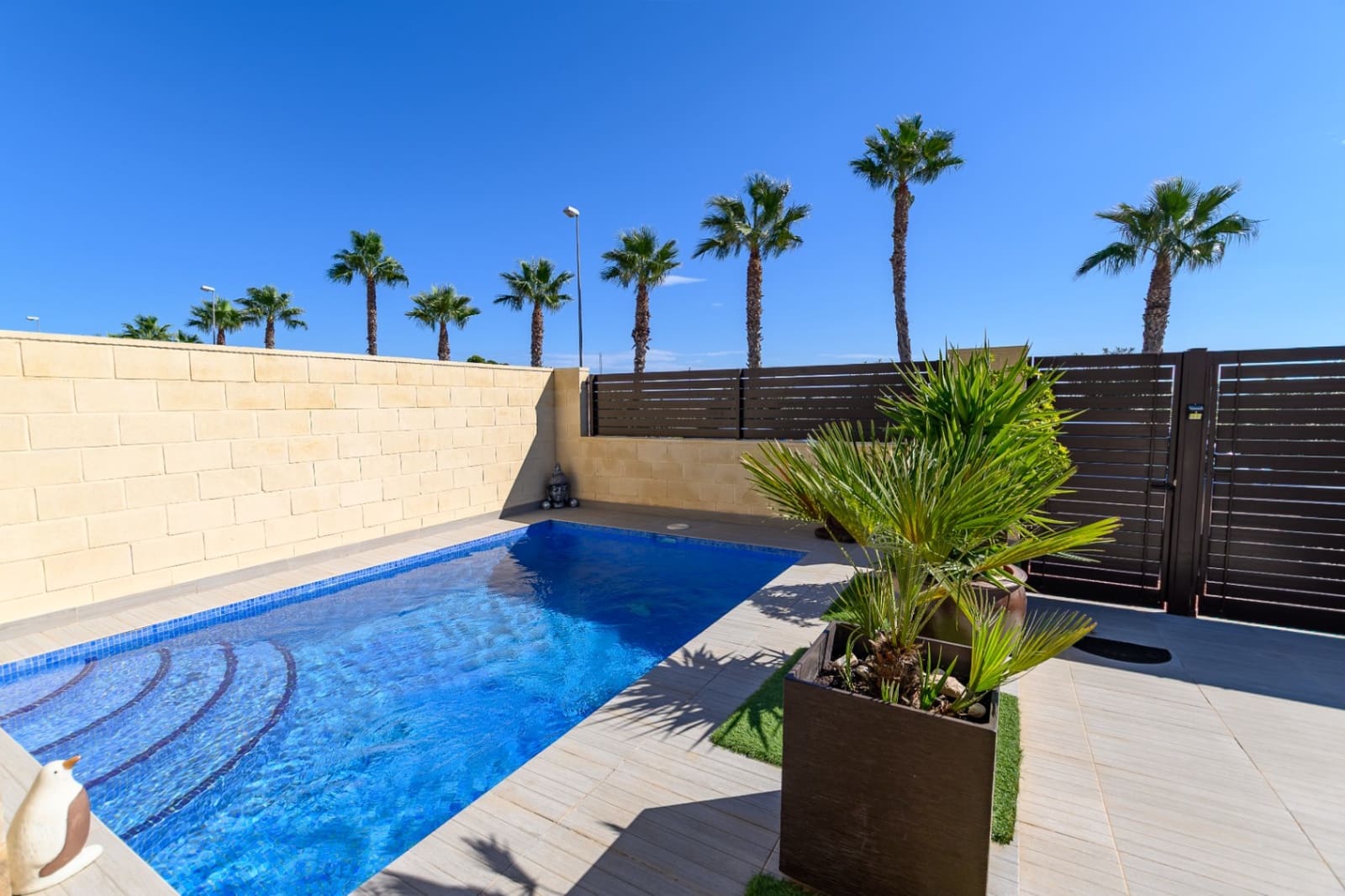 3 bedroom Villa for sale in Ciudad Quesada with pool garage - € 369,969 (Ref: 10173051)