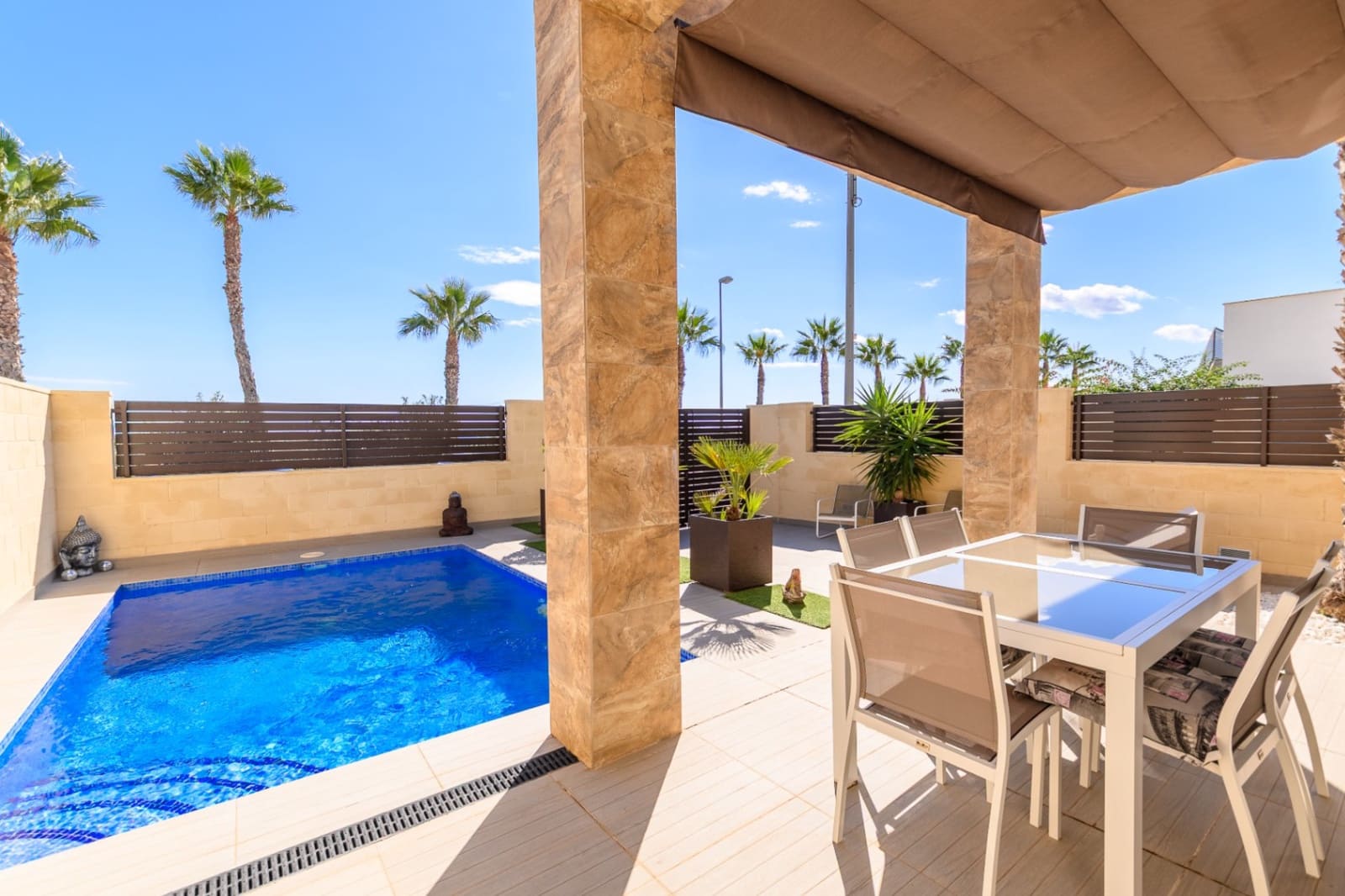 3 bedroom Villa for sale in Ciudad Quesada with pool garage - € 369,969 (Ref: 10173051)
