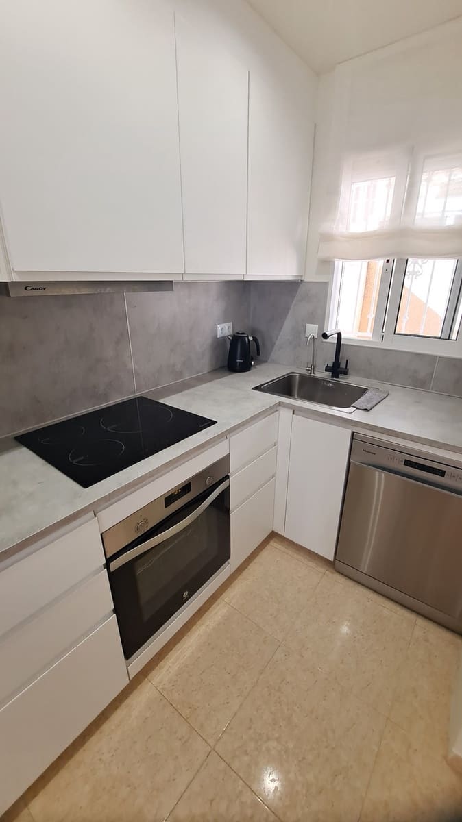 2 soverom Hus til salgs i Villamartin med svømmebasseng garasje - € 194 995 (Ref: 10173053)