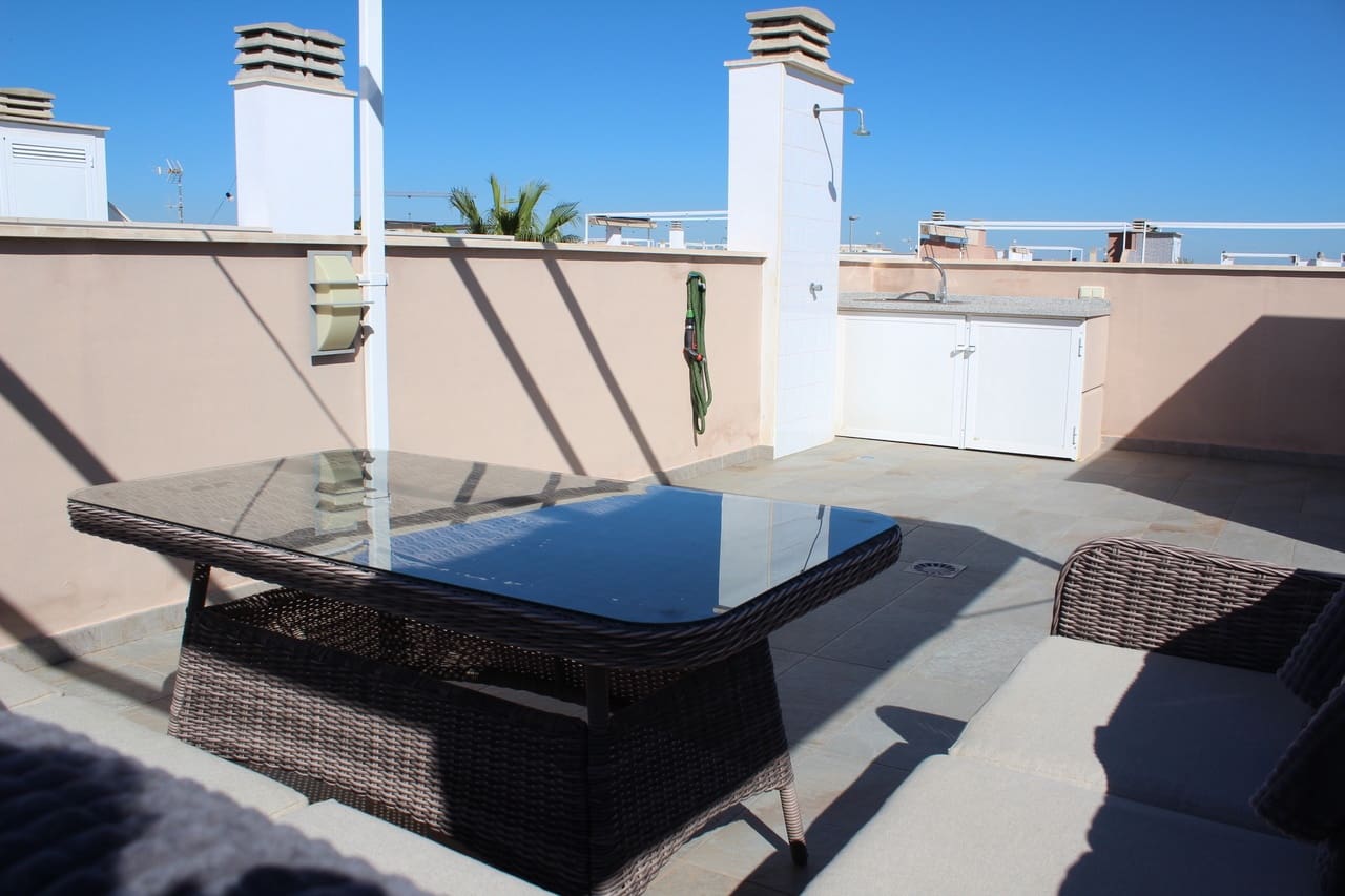 Casa de 3 habitaciones en Torre de la Horadada en venta con piscina - 429.995 € (Ref: 10173054)
