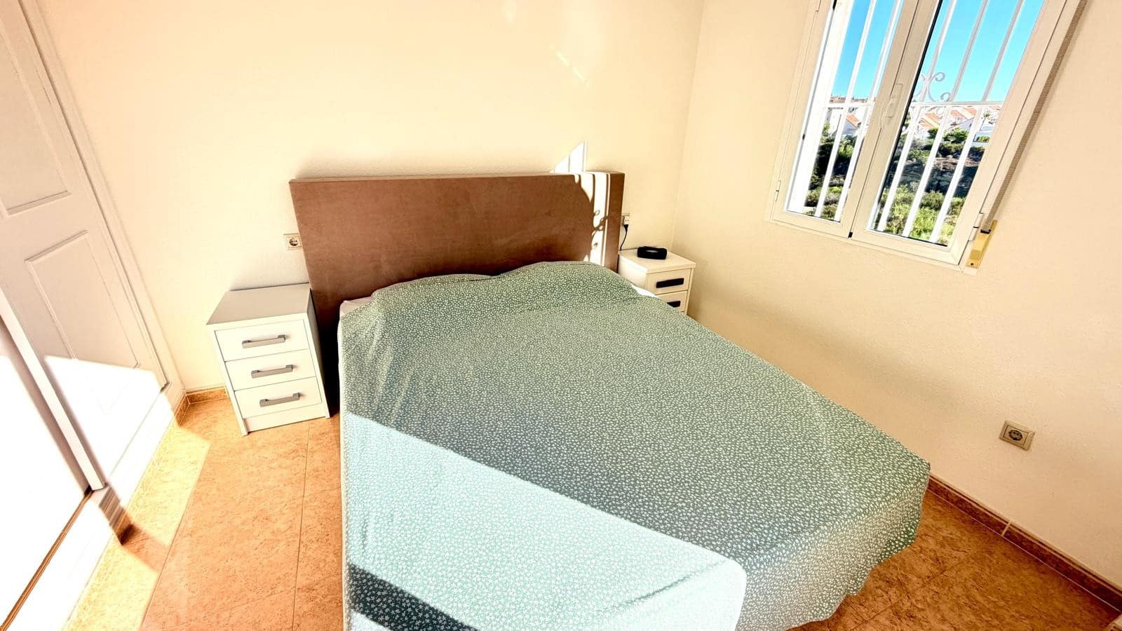 Chalet de 3 habitaciones en Ciudad Quesada en venta con piscina garaje - 289.000 € (Ref: 10173057)
