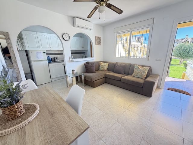 2 bedroom Apartment for sale in Villamartin, Orihuela with pool - € 164,995 (Ref: 10173059)