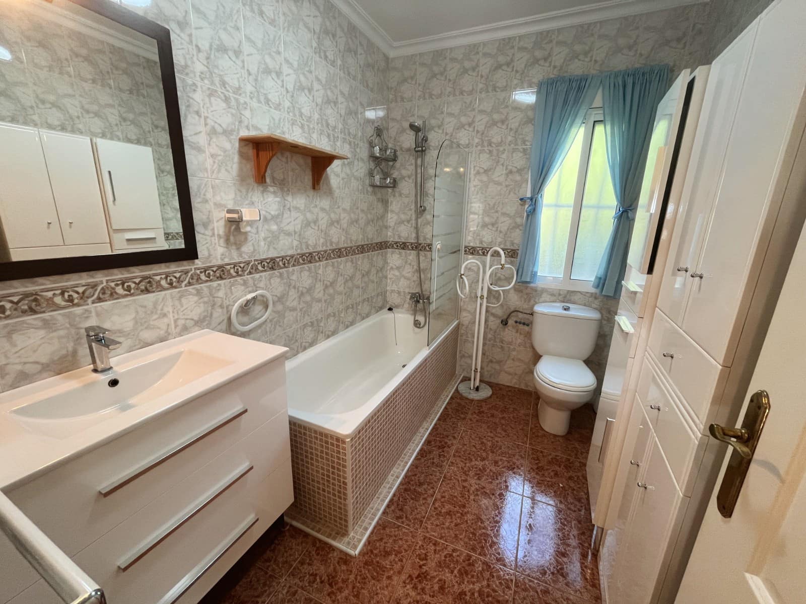 4 slaapkamer Villa te koop in Ciudad Quesada met zwembad garage - € 549.995 (Ref: 10181703)
