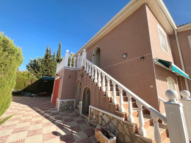 4 slaapkamer Villa te koop in Ciudad Quesada, Rojales met zwembad garage - € 549.995 (Ref: 10181703)
