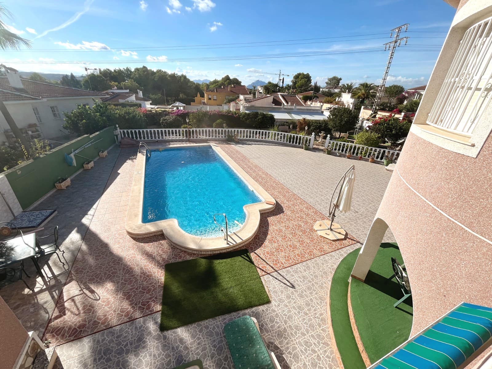 4 slaapkamer Villa te koop in Ciudad Quesada met zwembad garage - € 549.995 (Ref: 10181703)