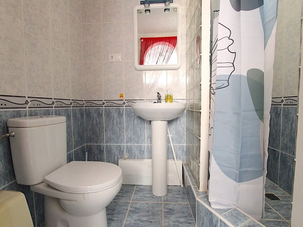 4 bedroom Villa for sale in Benimar with pool garage - € 315,000 (Ref: 10181710)