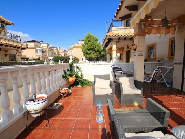 2 chambre Maison de Ville à vendre à Cabo Roig, Orihuela avec piscine garage - 219 000 € (Ref: 10181716)