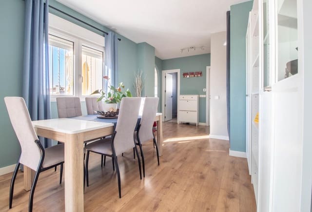 3 soverom Villa til salgs i San Miguel de Salinas med svømmebasseng - € 419 000 (Ref: 8939937)