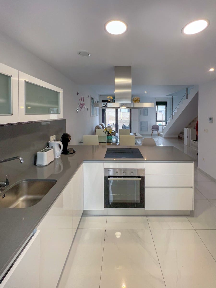 3 camera da letto Casa in vendita in Bigastro con piscina garage - 249.000 € (Rif: 8944890)