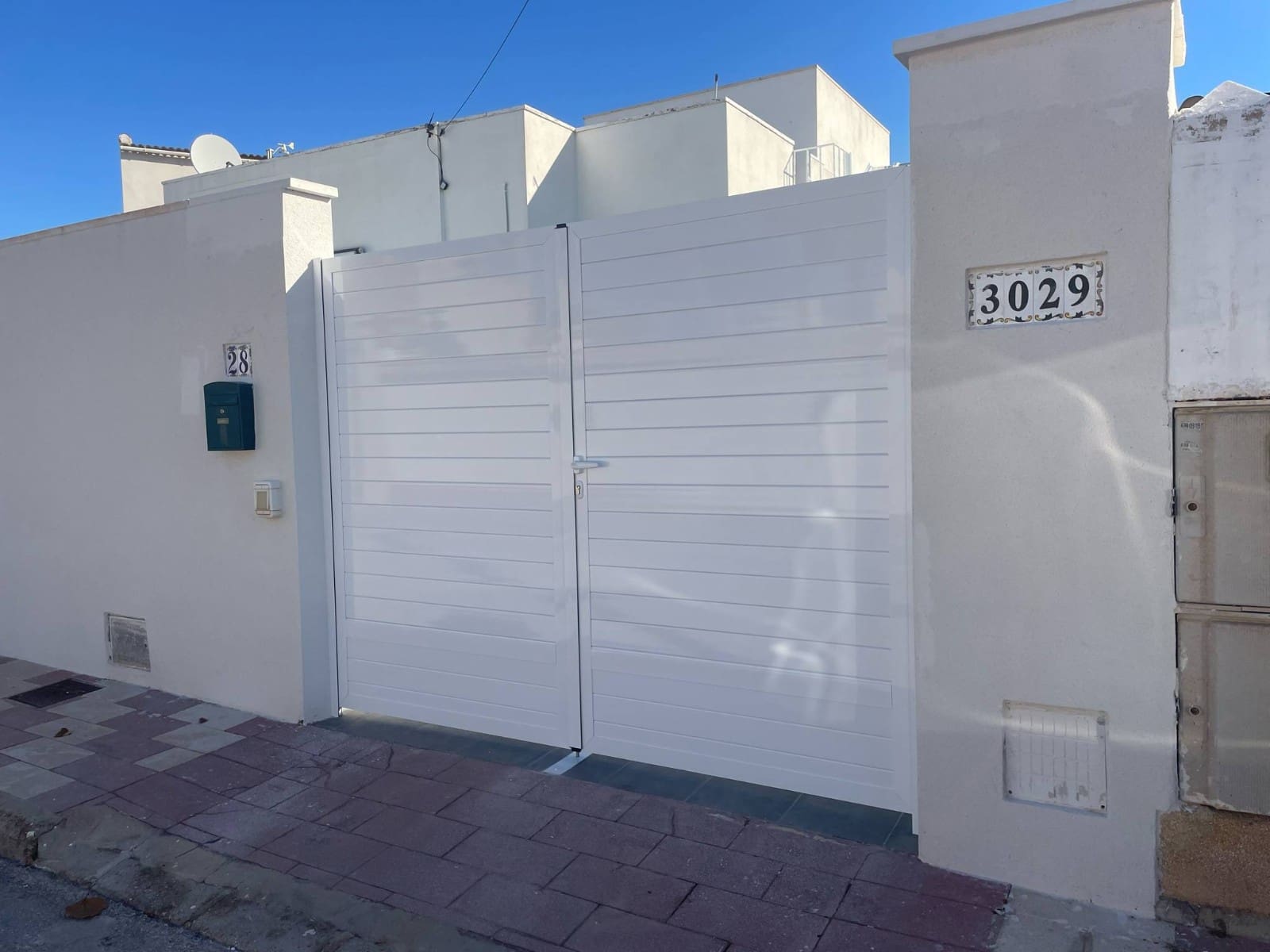 3 quarto Moradia para venda em Torrevieja com piscina - 350 000 € (Ref: 9006817)