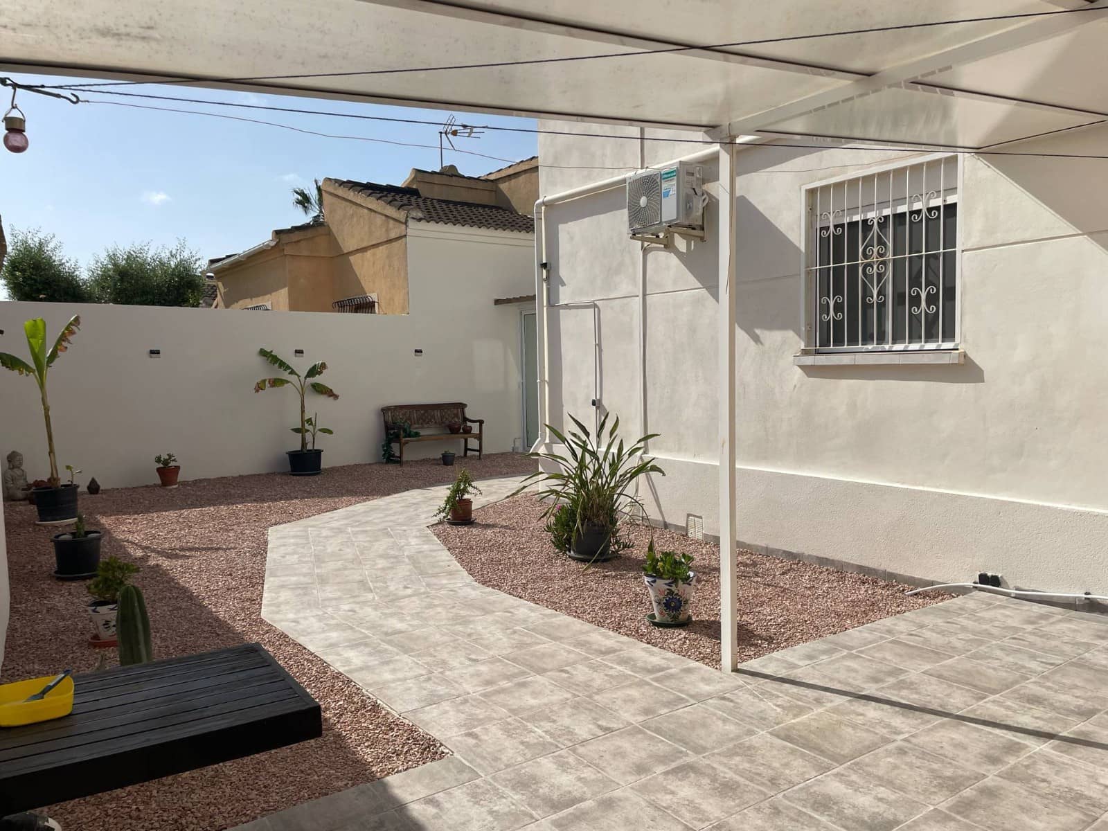 3 quarto Moradia para venda em Torrevieja com piscina - 350 000 € (Ref: 9006817)