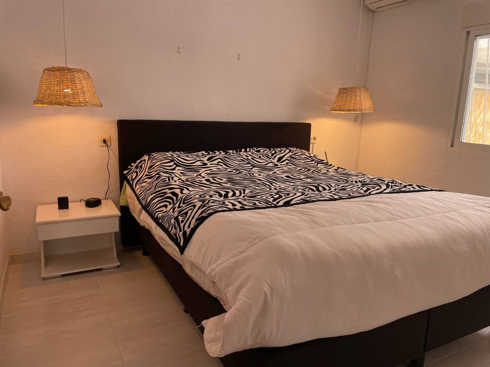 3 quarto Moradia para venda em Torrevieja com piscina - 350 000 € (Ref: 9006817)