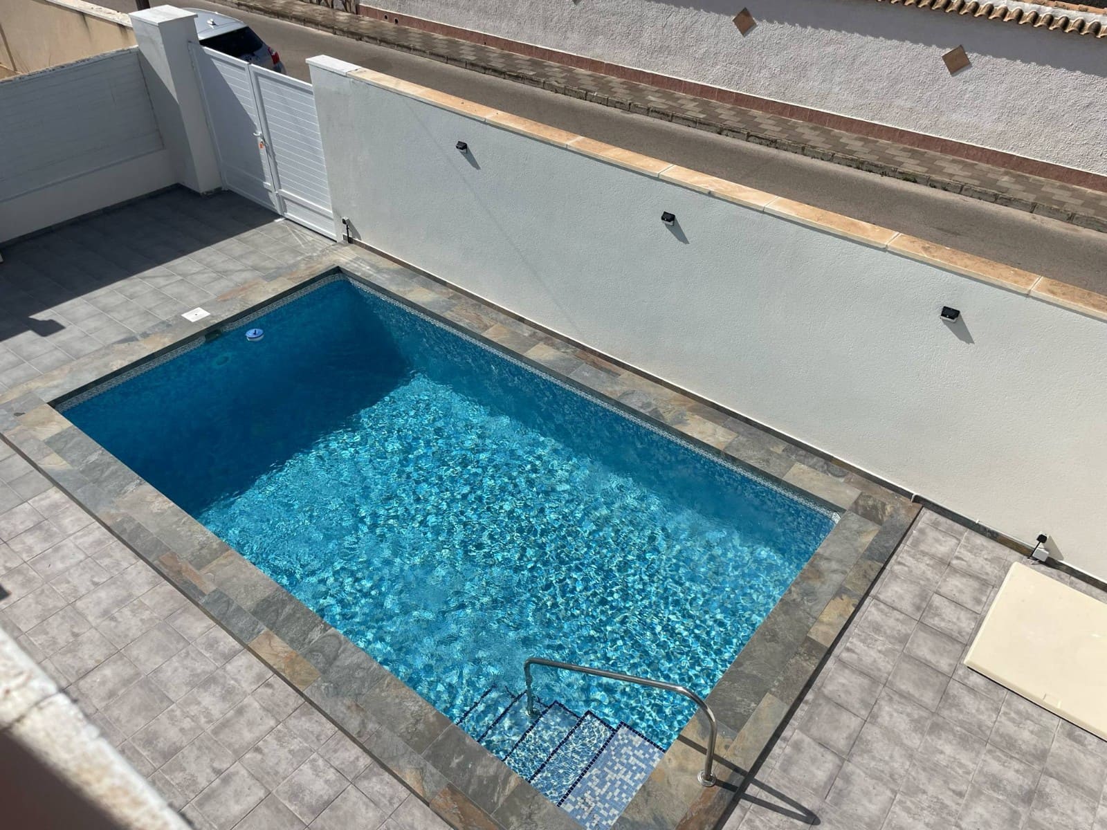 3 quarto Moradia para venda em Torrevieja com piscina - 350 000 € (Ref: 9006817)