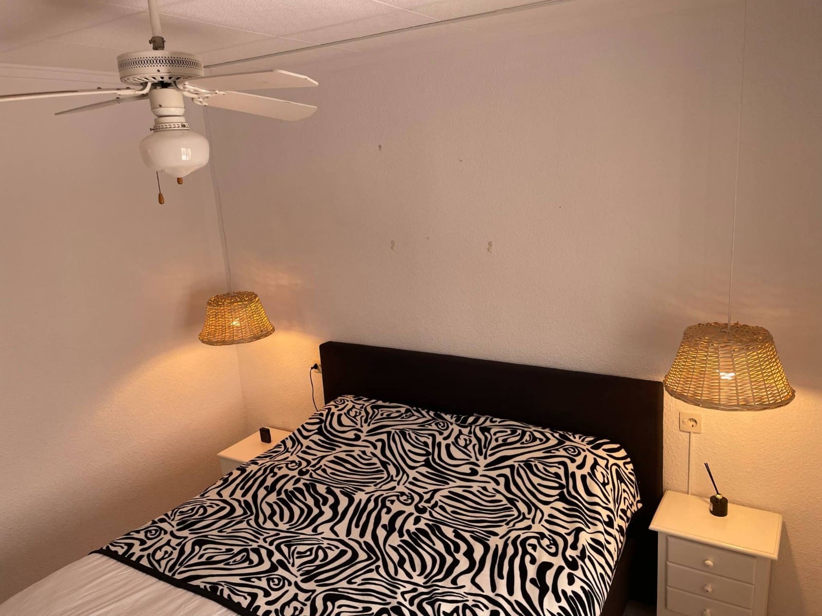 3 quarto Moradia para venda em Torrevieja com piscina - 350 000 € (Ref: 9006817)