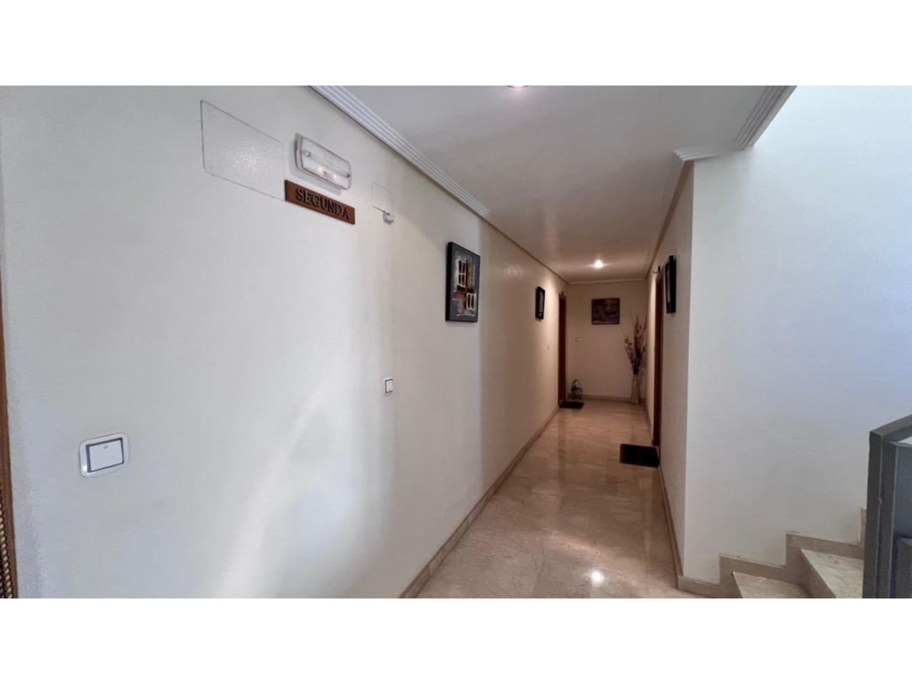 3 bedroom Apartment for sale in Jacarilla with pool - € 139,900 (Ref: 9013666)