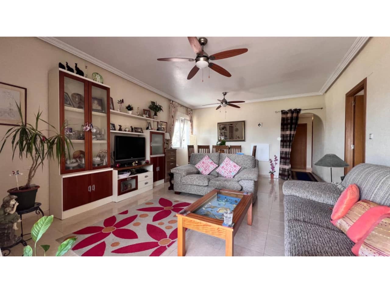 3 bedroom Apartment for sale in Jacarilla with pool - € 139,900 (Ref: 9013666)