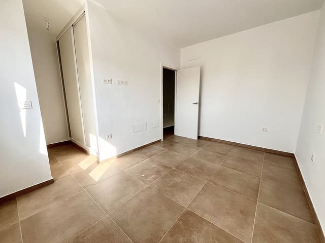 3 slaapkamer Huis te koop in Pilar de la Horadada met zwembad - € 265.000 (Ref: 9205335)