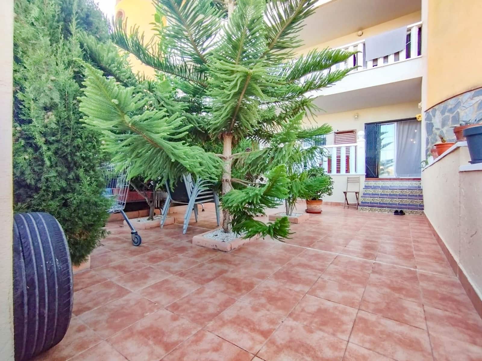 2 quarto Bungalow para venda em Orihuela Costa com piscina - 159 000 € (Ref: 9256385)