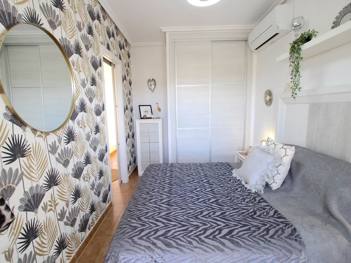 3 bedroom Villa for sale in El Raso - € 325,000 (Ref: 9319578)