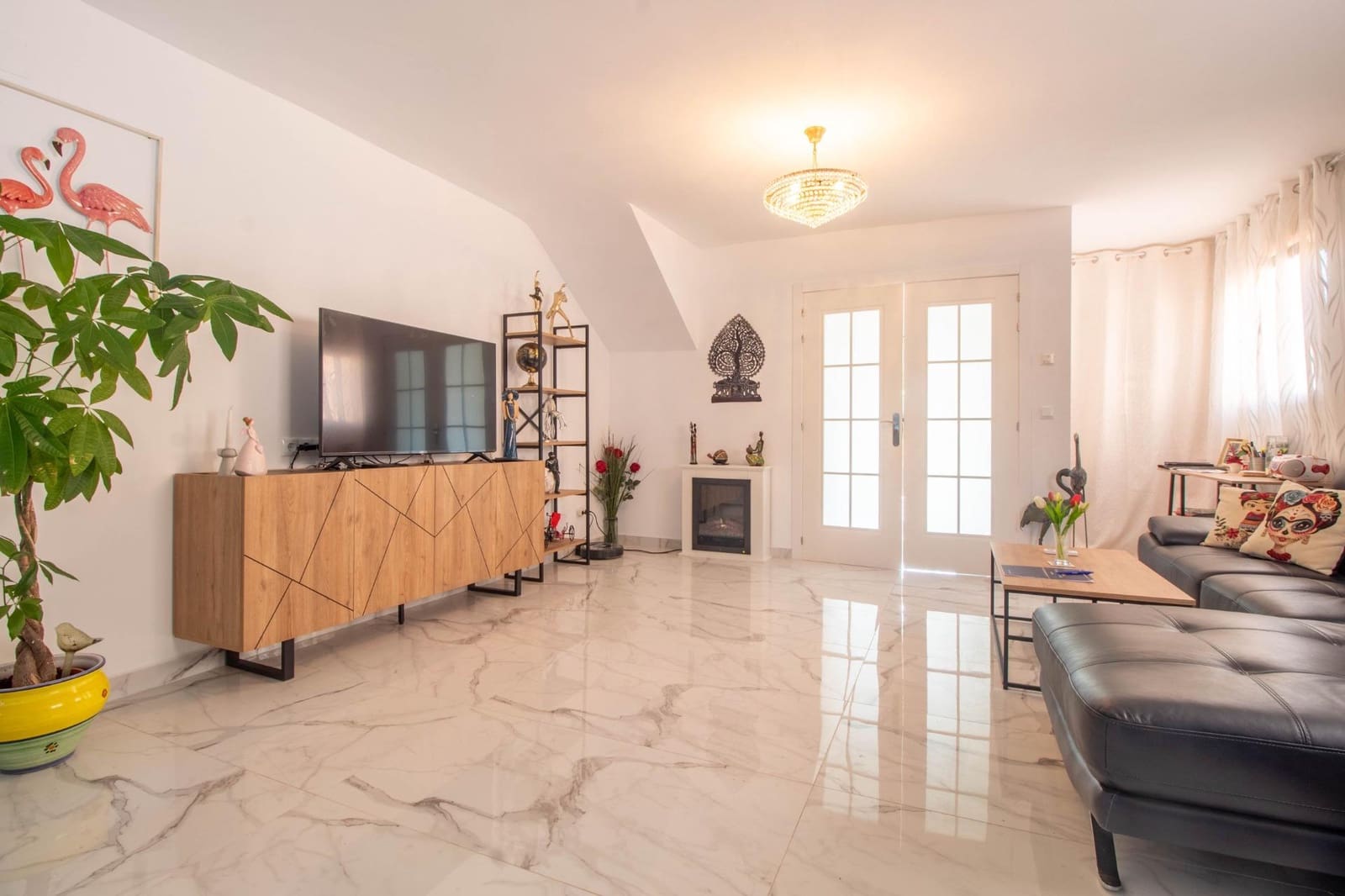 4 soverom Hus til salgs i Torrevieja med garasje - € 249 900 (Ref: 9319579)