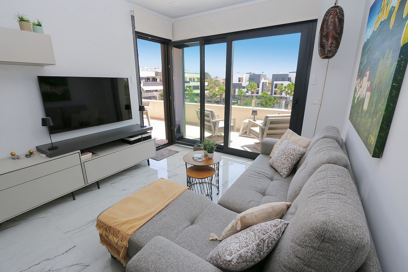2 bedroom Apartment for sale in Los Altos with pool garage - € 365,000 (Ref: 9329947)