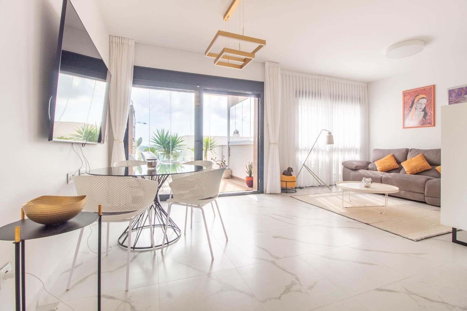 Apartamento de 2 habitaciones en San Miguel de Salinas en venta con piscina - 350.000 € (Ref: 9335505)