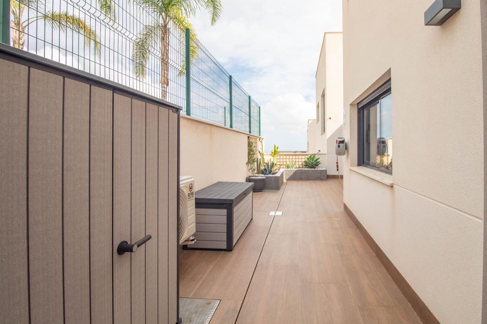 Apartamento de 2 habitaciones en San Miguel de Salinas en venta con piscina - 350.000 € (Ref: 9335505)