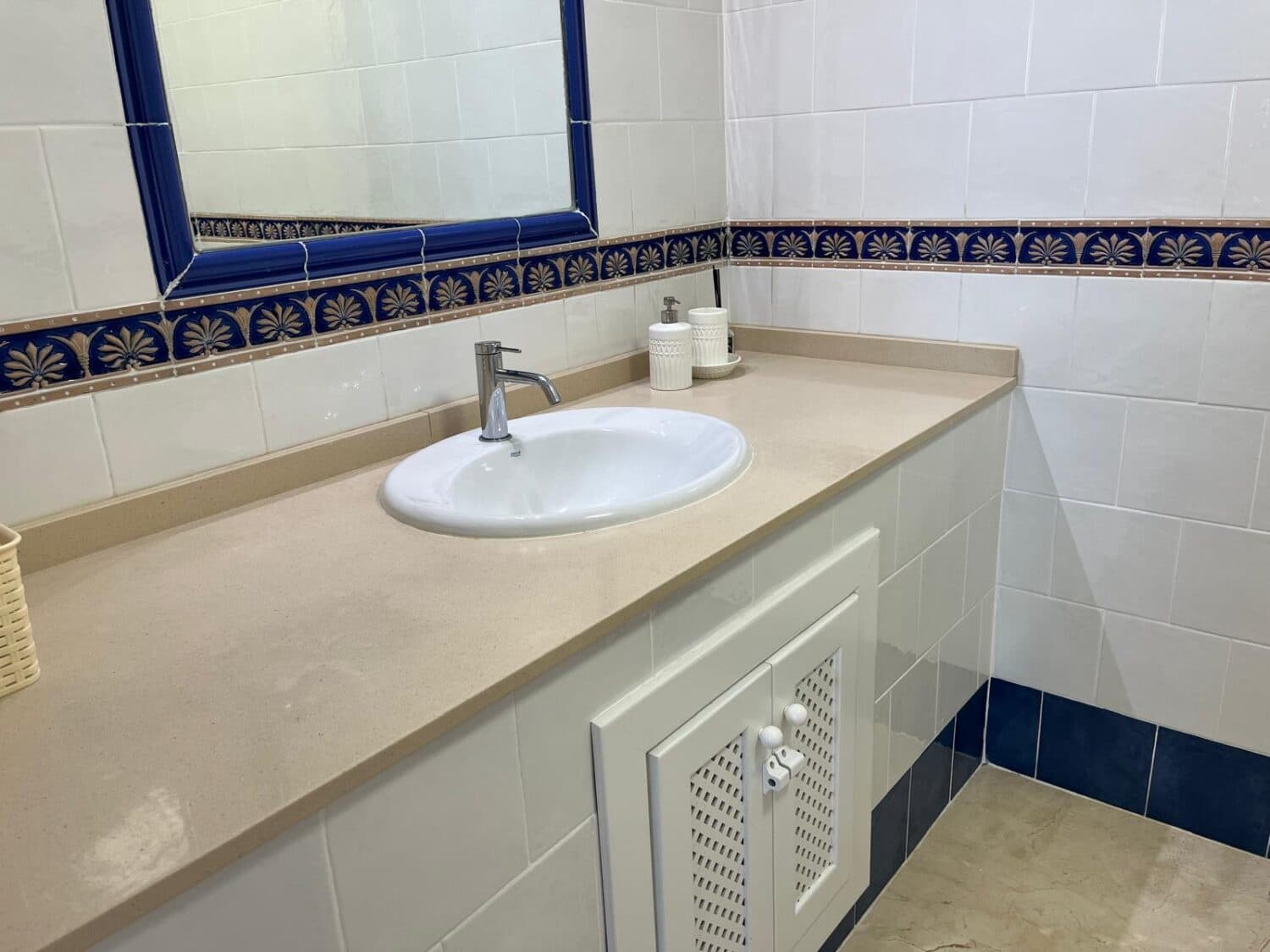 2 bedroom Apartment for sale in La Florida with pool - € 195,000 (Ref: 9335507)