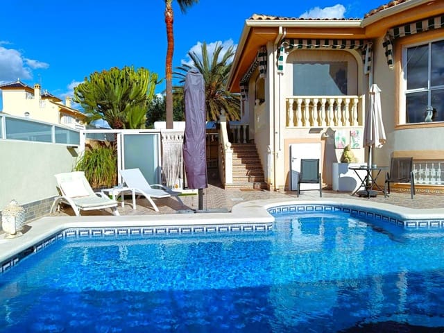 5 soveværelse Villa til salg i Benijófar med swimmingpool garage - € 498.000 (Ref: 9337076)