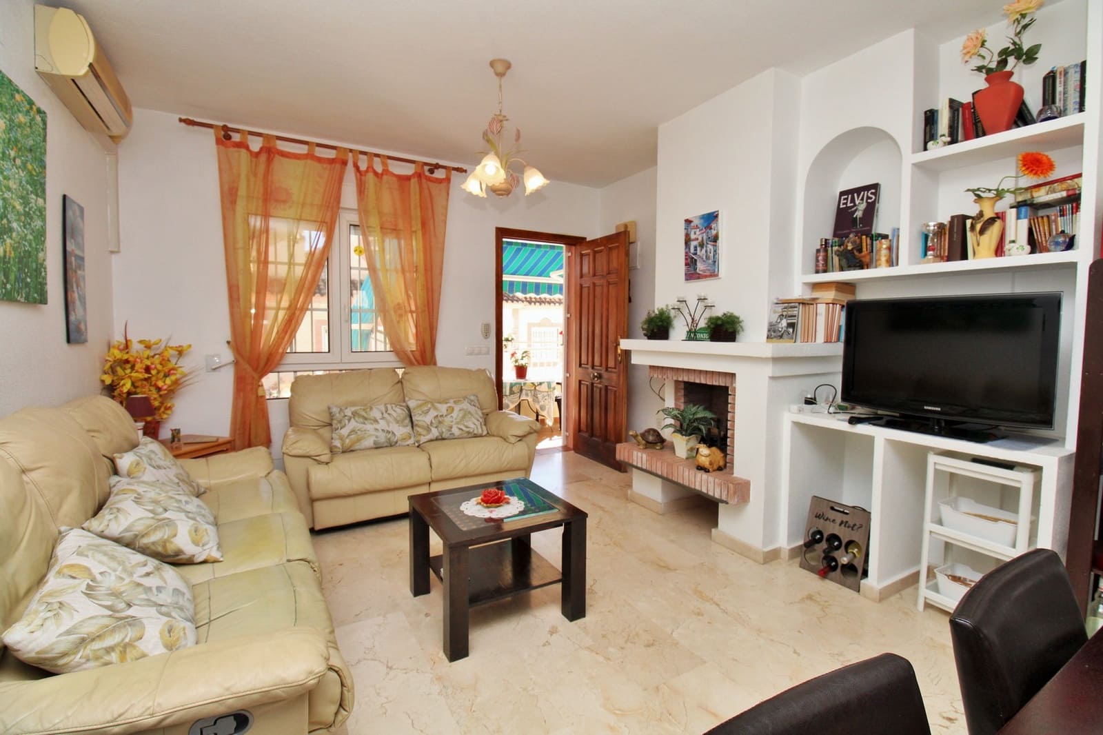 2 bedroom Apartment for sale in Playa Flamenca with pool - € 199,000 (Ref: 9360532)