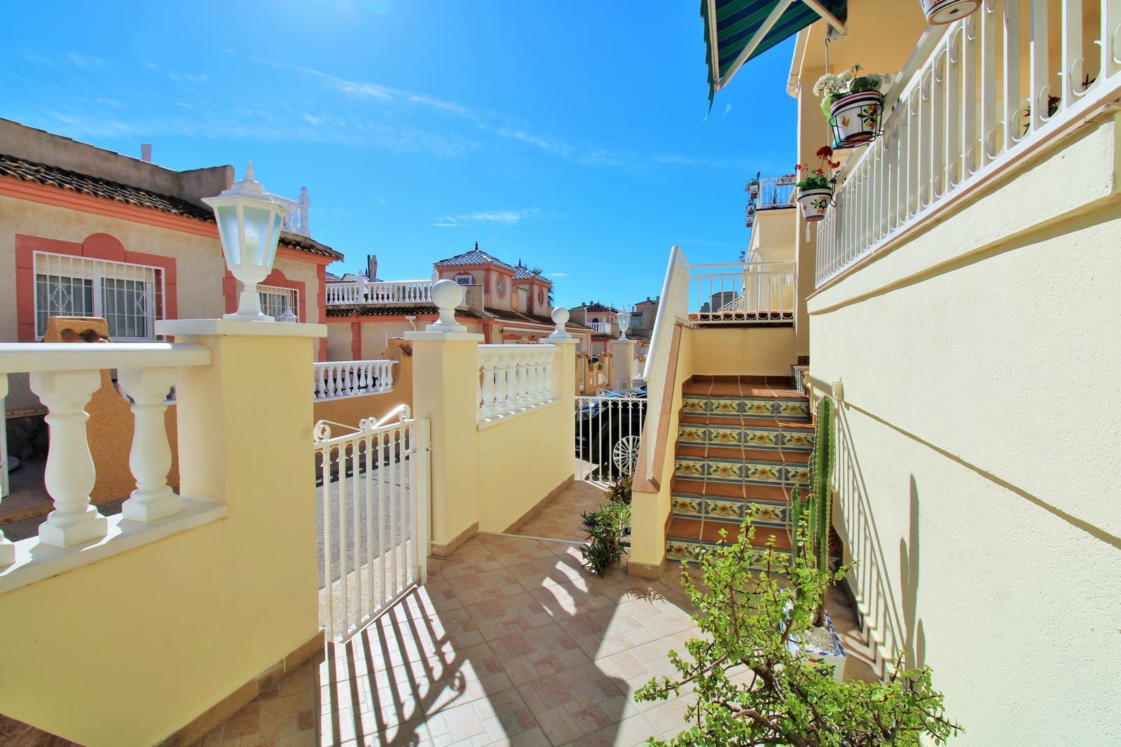 2 bedroom Apartment for sale in Playa Flamenca with pool - € 199,000 (Ref: 9360532)