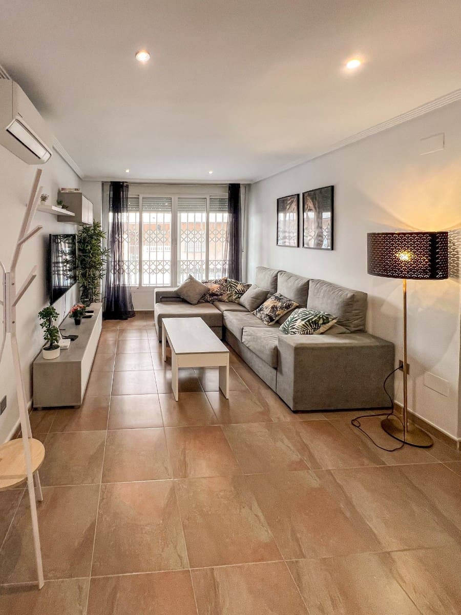 3 slaapkamer Appartement te koop in Torrevieja - € 169.990 (Ref: 9360535)