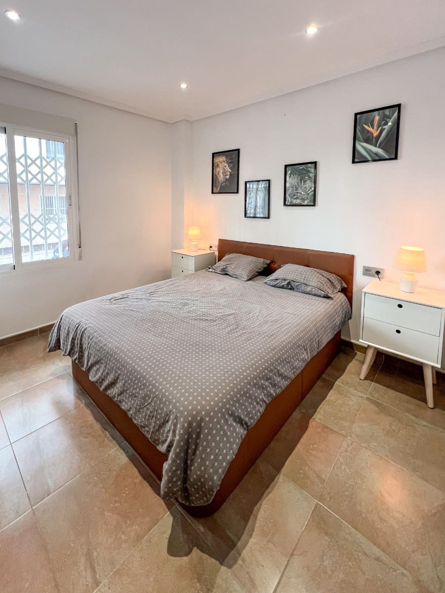 3 slaapkamer Appartement te koop in Torrevieja - € 169.990 (Ref: 9360535)