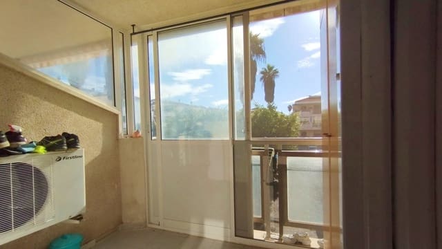 Leilighet til salgs i Torrevieja - € 65 000 (Ref: 9360540)