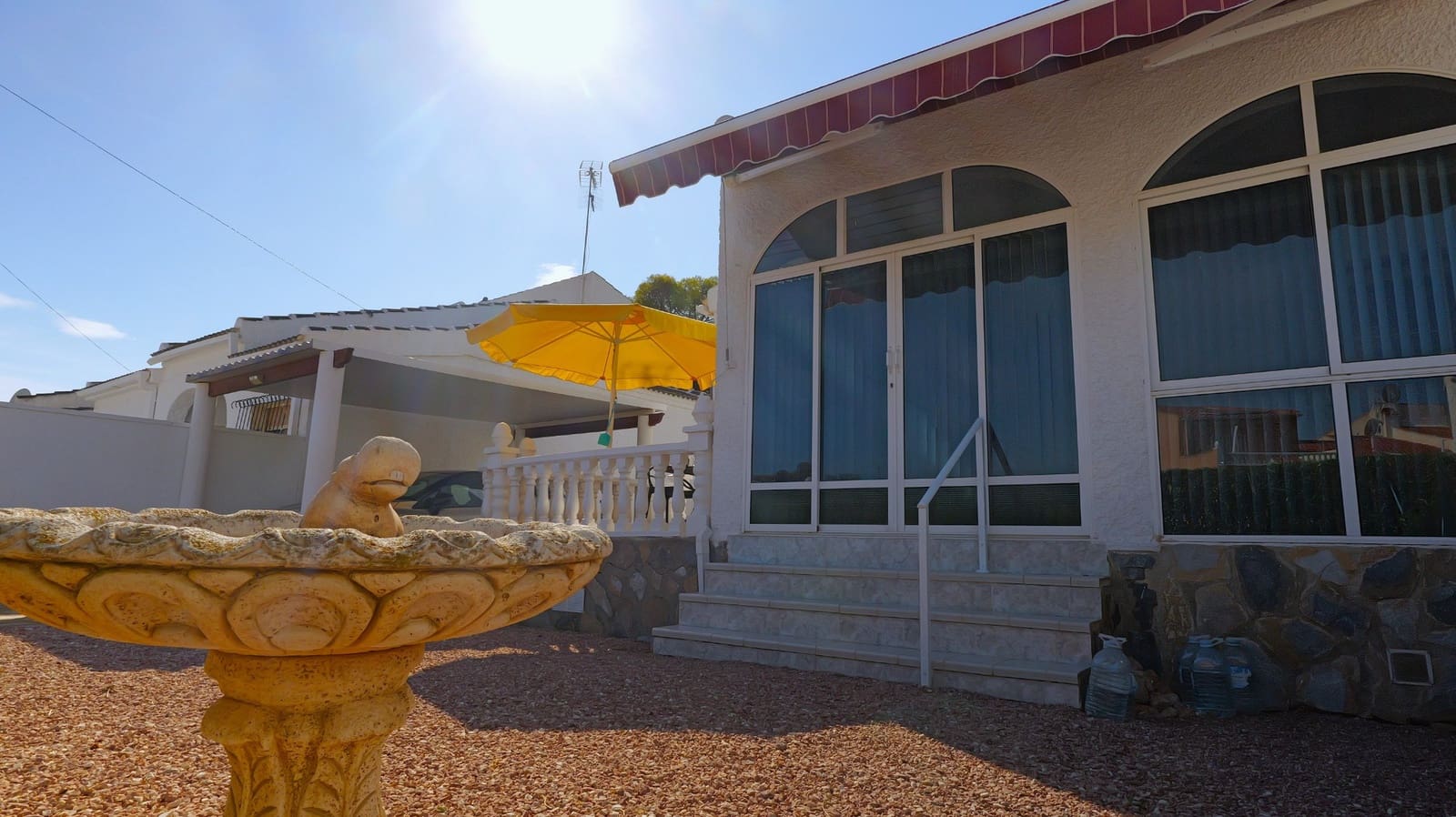 2 Zimmer Villa zu verkaufen in Torrevieja - 229.000 € (Ref: 9362900)