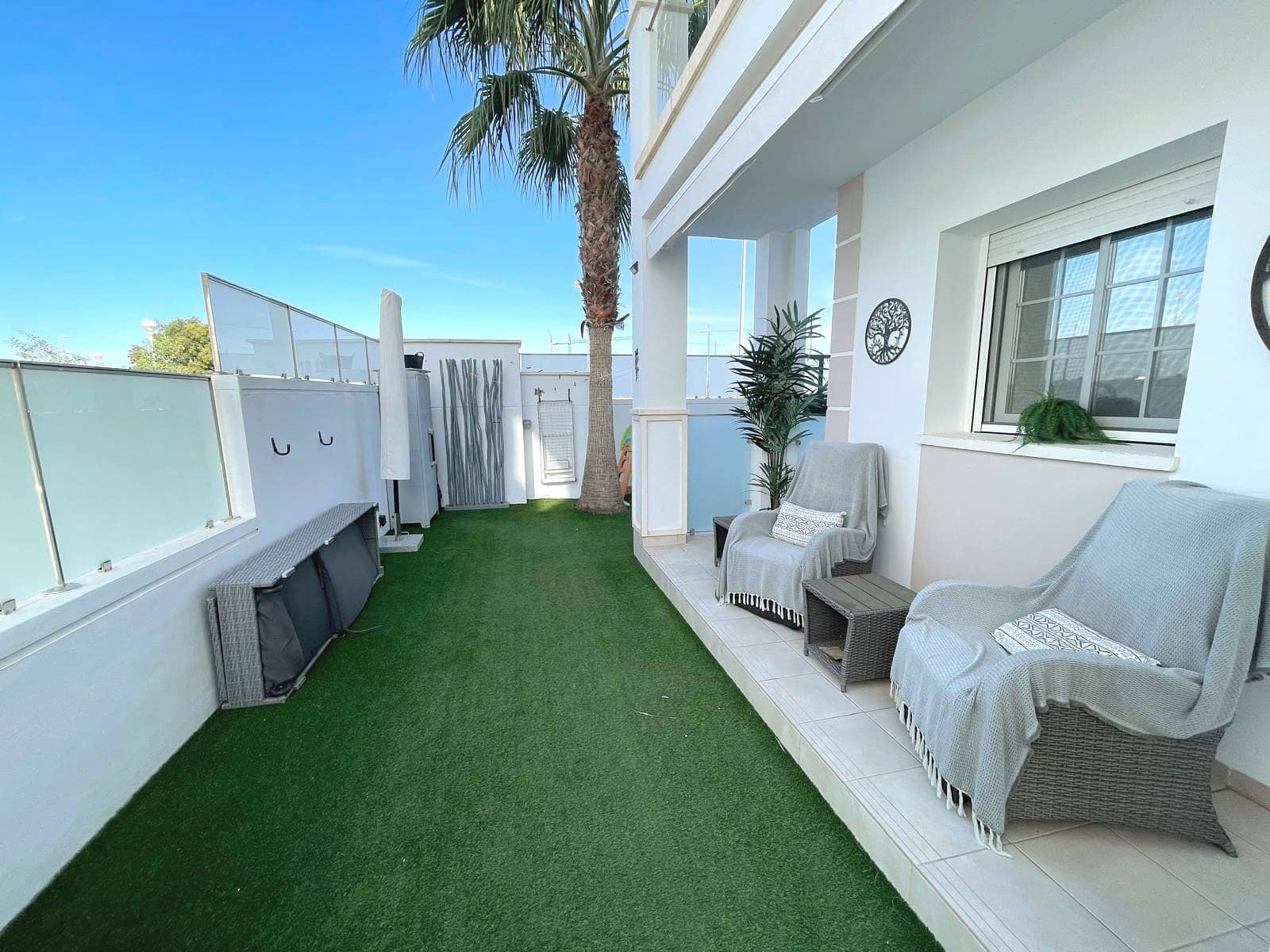 2 soveværelse Lejlighed til salg i Ciudad Quesada med swimmingpool - € 279.000 (Ref: 9363072)