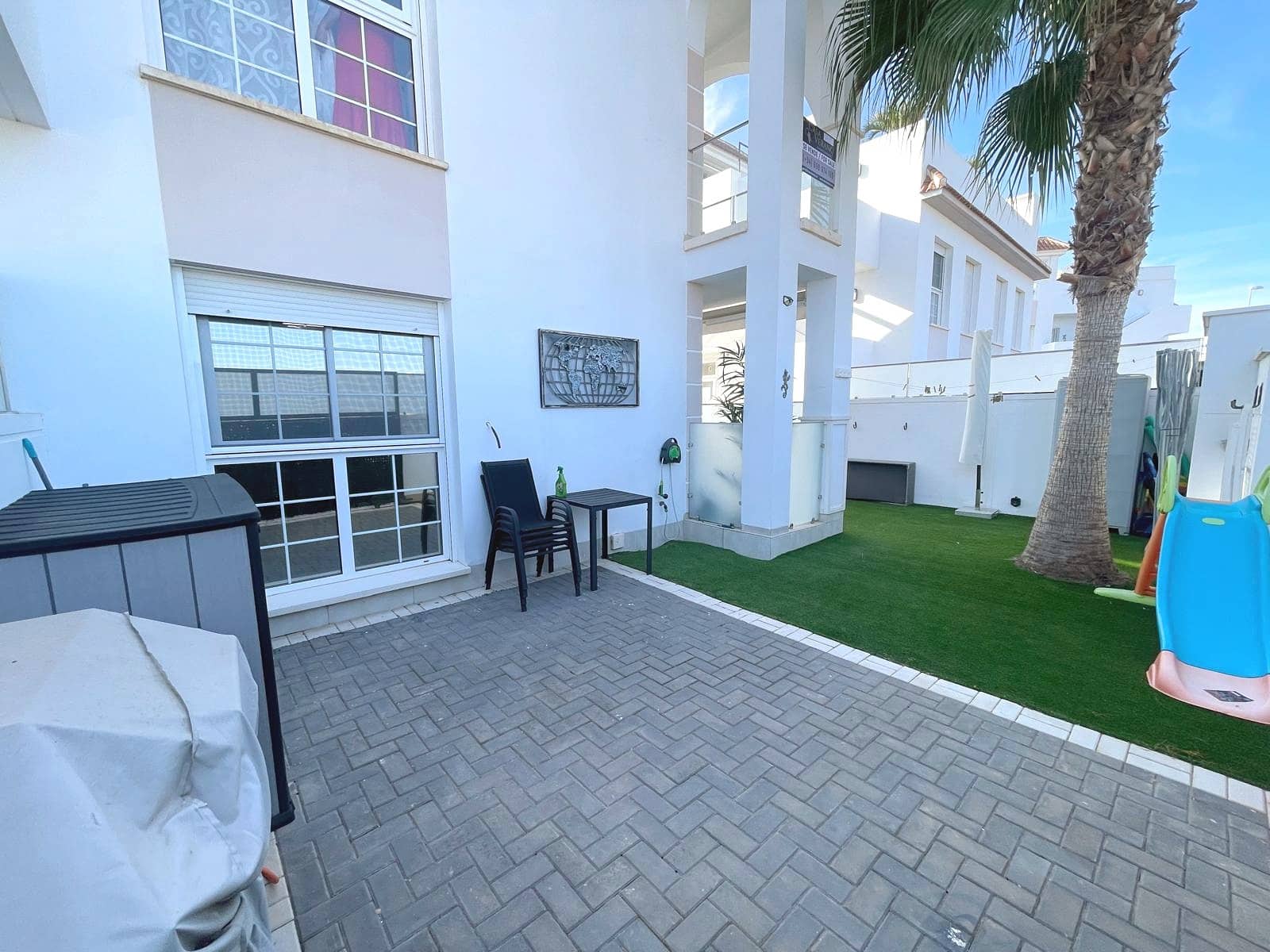 2 soveværelse Lejlighed til salg i Ciudad Quesada med swimmingpool - € 279.000 (Ref: 9363072)