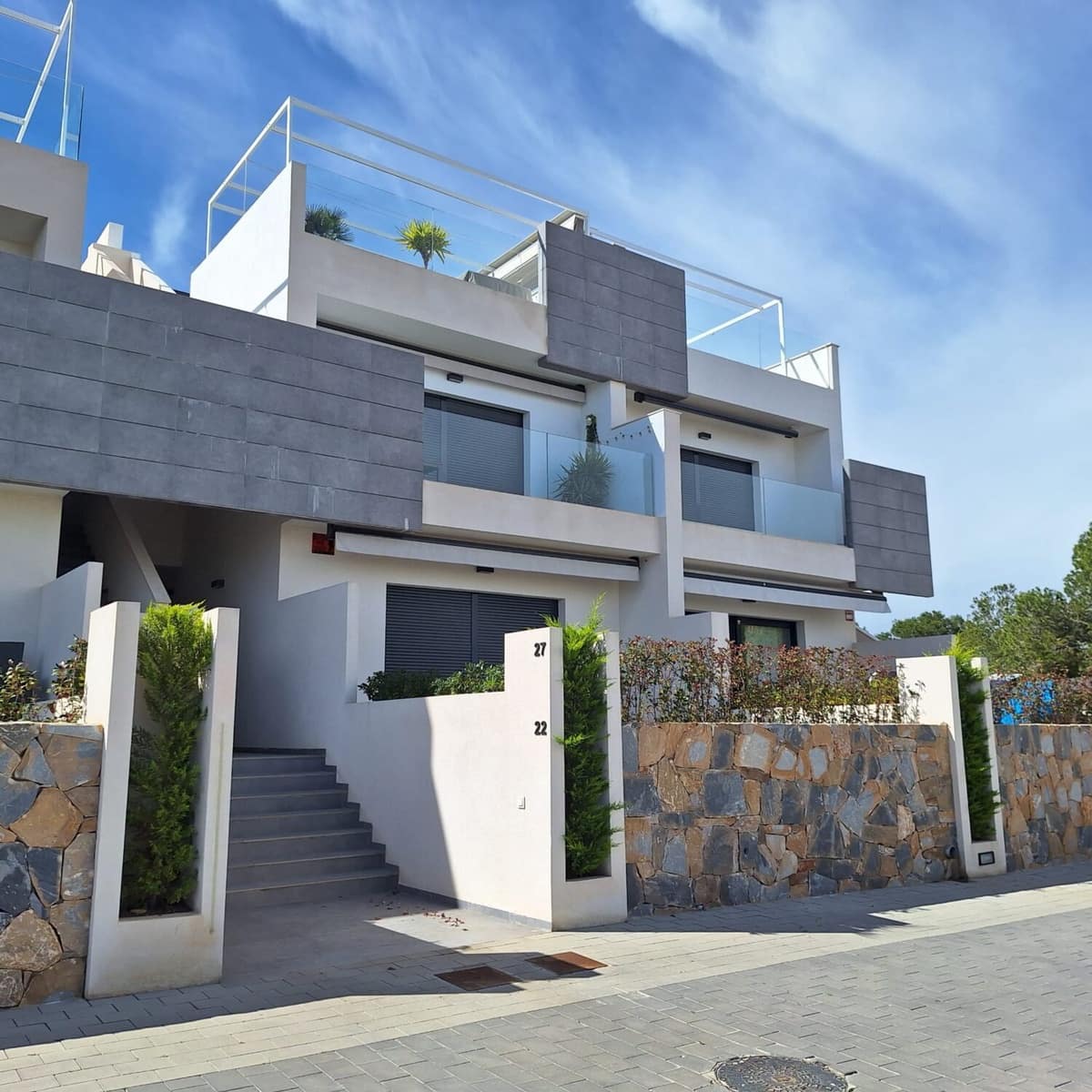 2 bedroom Apartment for sale in Los Balcones with pool - € 264,900 (Ref: 9363073)