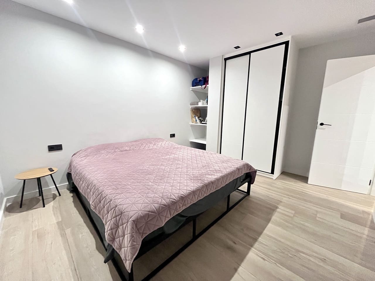 4 bedroom Villa for sale in Playa Flamenca with pool - € 794,950 (Ref: 9363077)