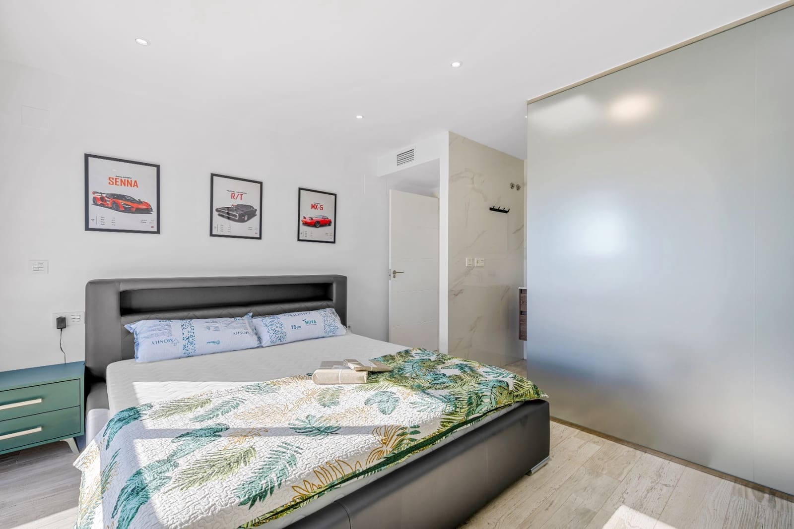 4 Zimmer Villa zu verkaufen in Los Alcazares mit Pool Garage - 649.000 € (Ref: 9363079)