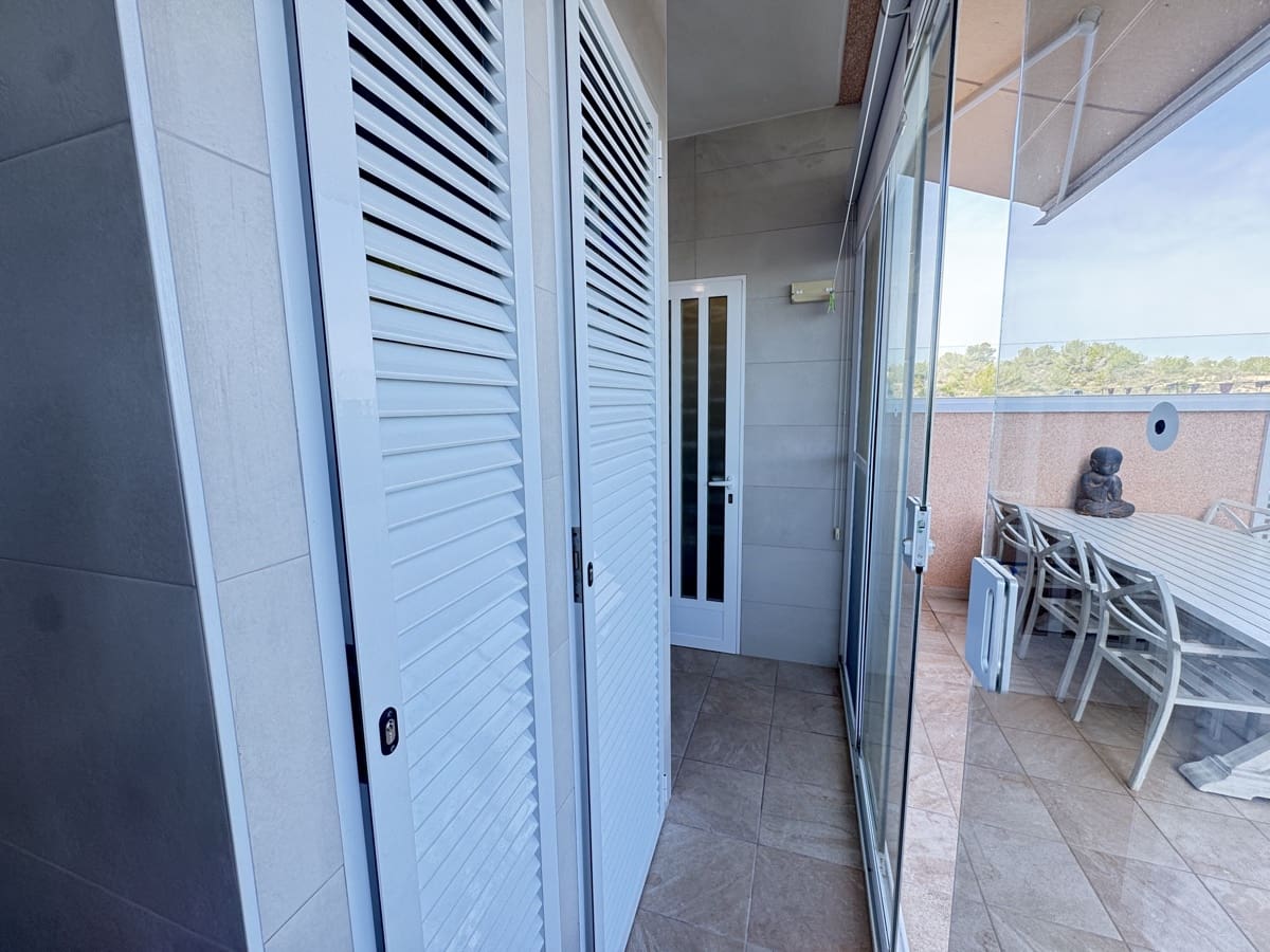 2 bedroom Apartment for sale in Villamartin with pool - € 289,000 (Ref: 9363083)