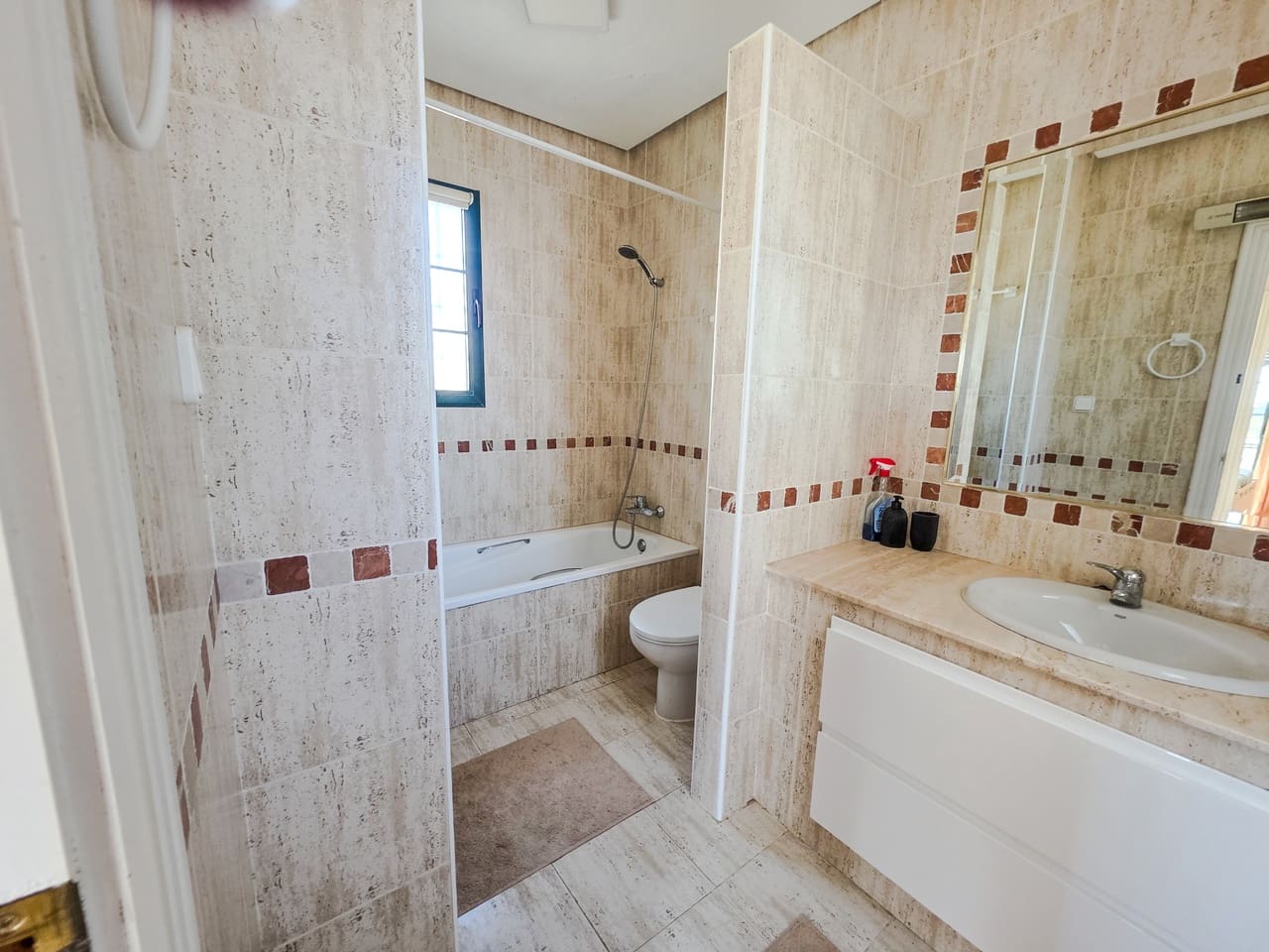 3 sypialnia Willa na sprzedaż w Los Dolses z basenem garażem - 399 000 € (Ref: 9376432)