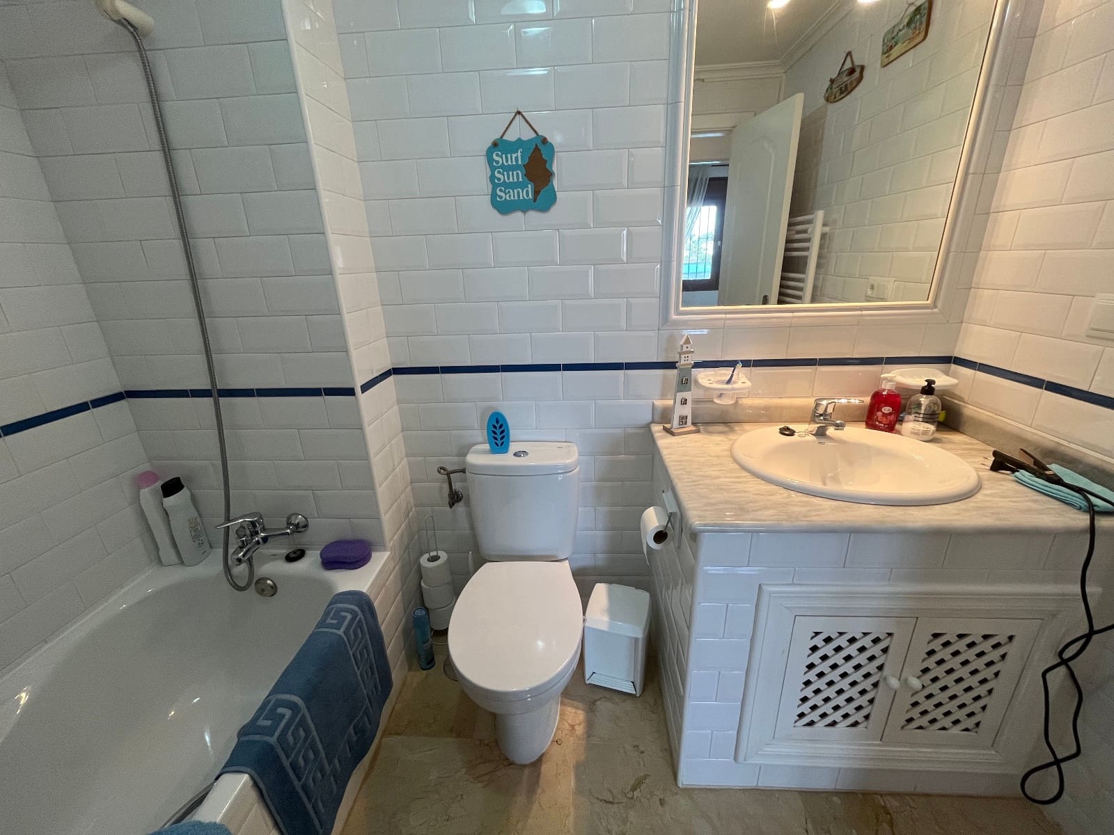 2 bedroom Apartment for sale in Villamartin with pool - € 199,995 (Ref: 9393934)