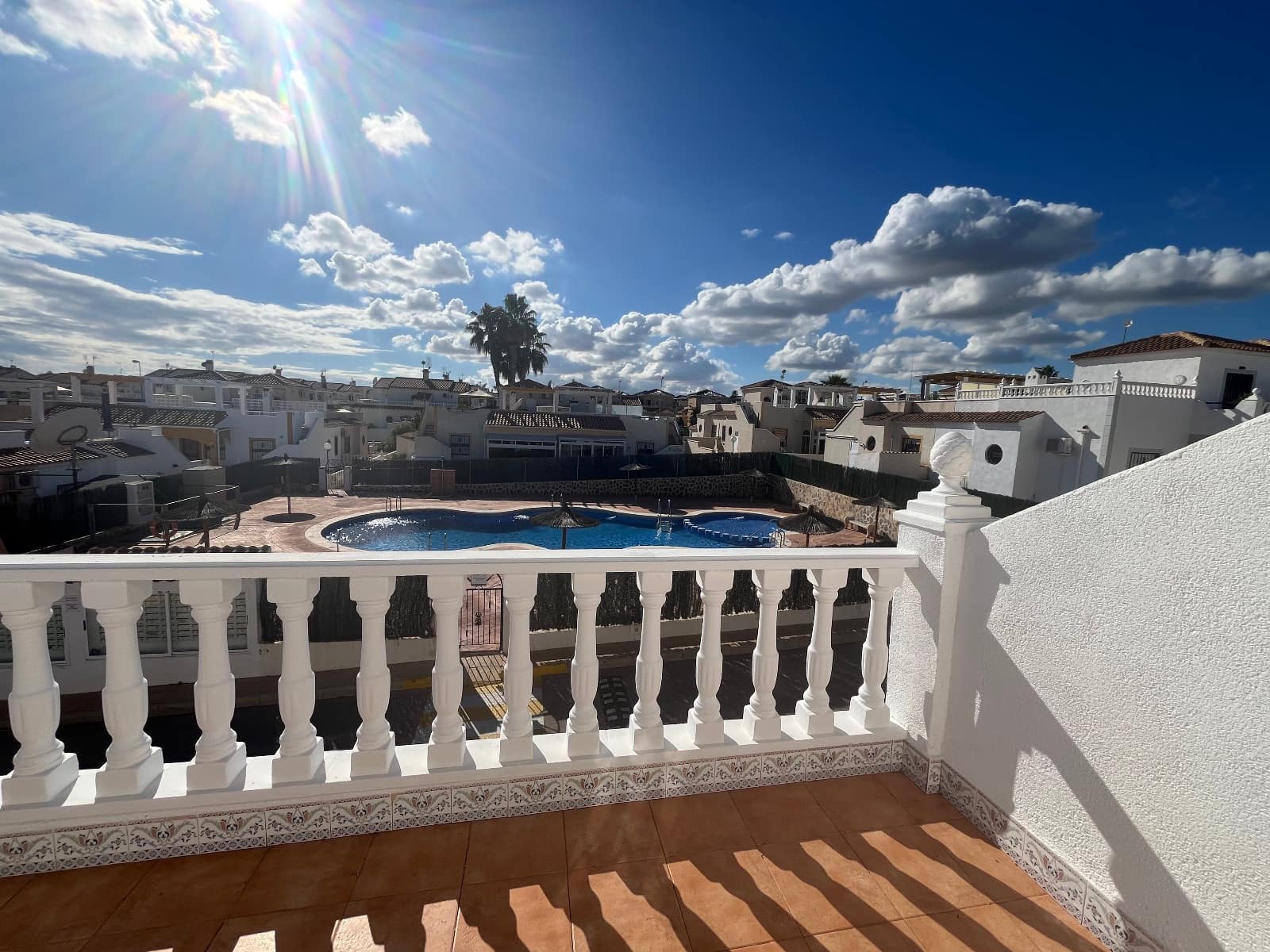 3 Zimmer Haus zu verkaufen in Orihuela Costa mit Pool - 249.999 € (Ref: 9400426)