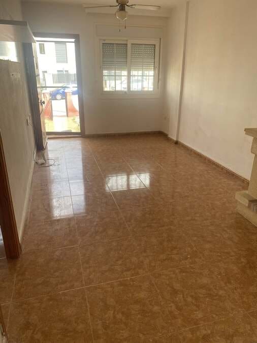 3 bedroom Townhouse for sale in Villamartin with pool - € 149,995 (Ref: 9419127)