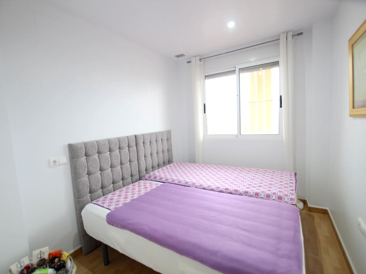 2 soverom Leilighet til salgs i Los Palacios - € 89 950 (Ref: 9424137)